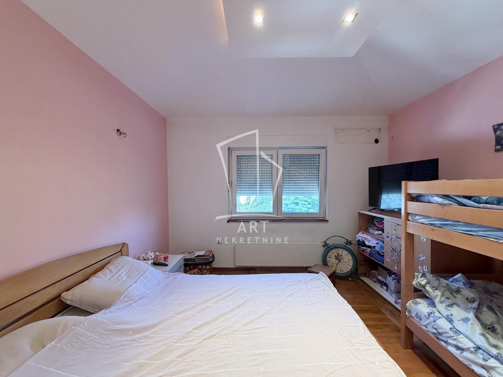 Slika 7 - Dr Đorđa Joanovića, Trosoban stan na prodaju, 72m2, 163.900€