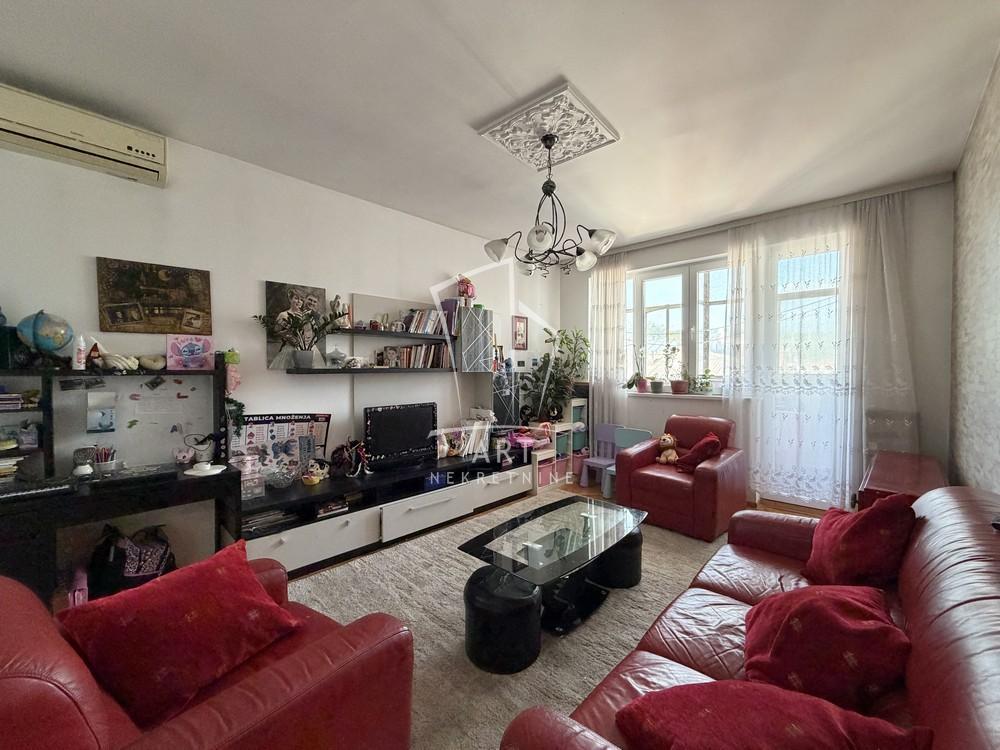 Glavna slika -Dr Đorđa Joanovića, Trosoban stan na prodaju, 72m2, 163.900€