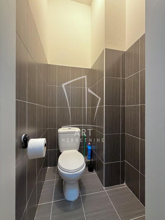 Slika 4 - Vojvode Stepe,  Lokal na prodaju, 14m2, 56.000€
