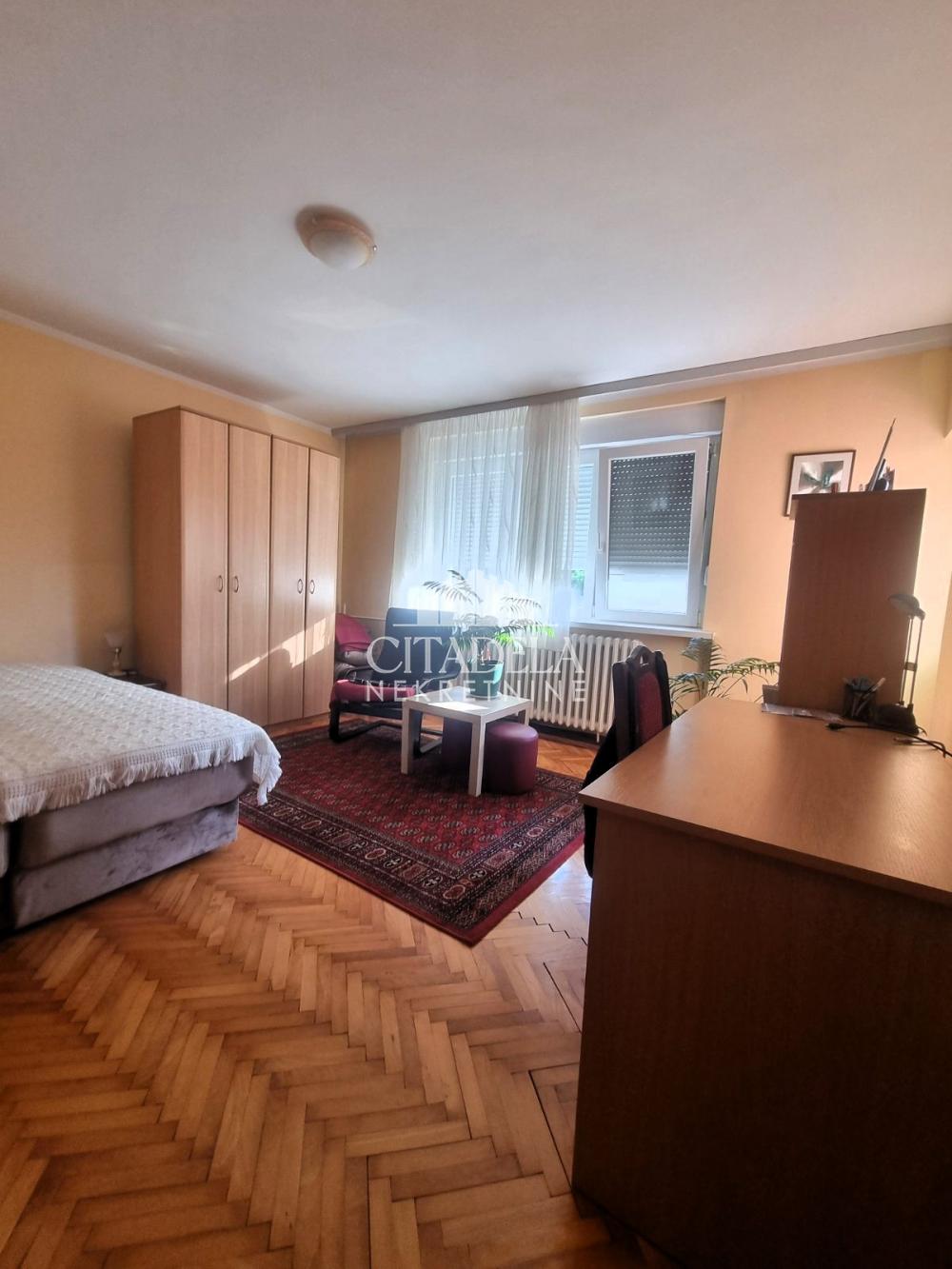 Slika 7 - Jevrema Nešića (Sremčica),  Kuća na prodaju, 140m2, 235.000€