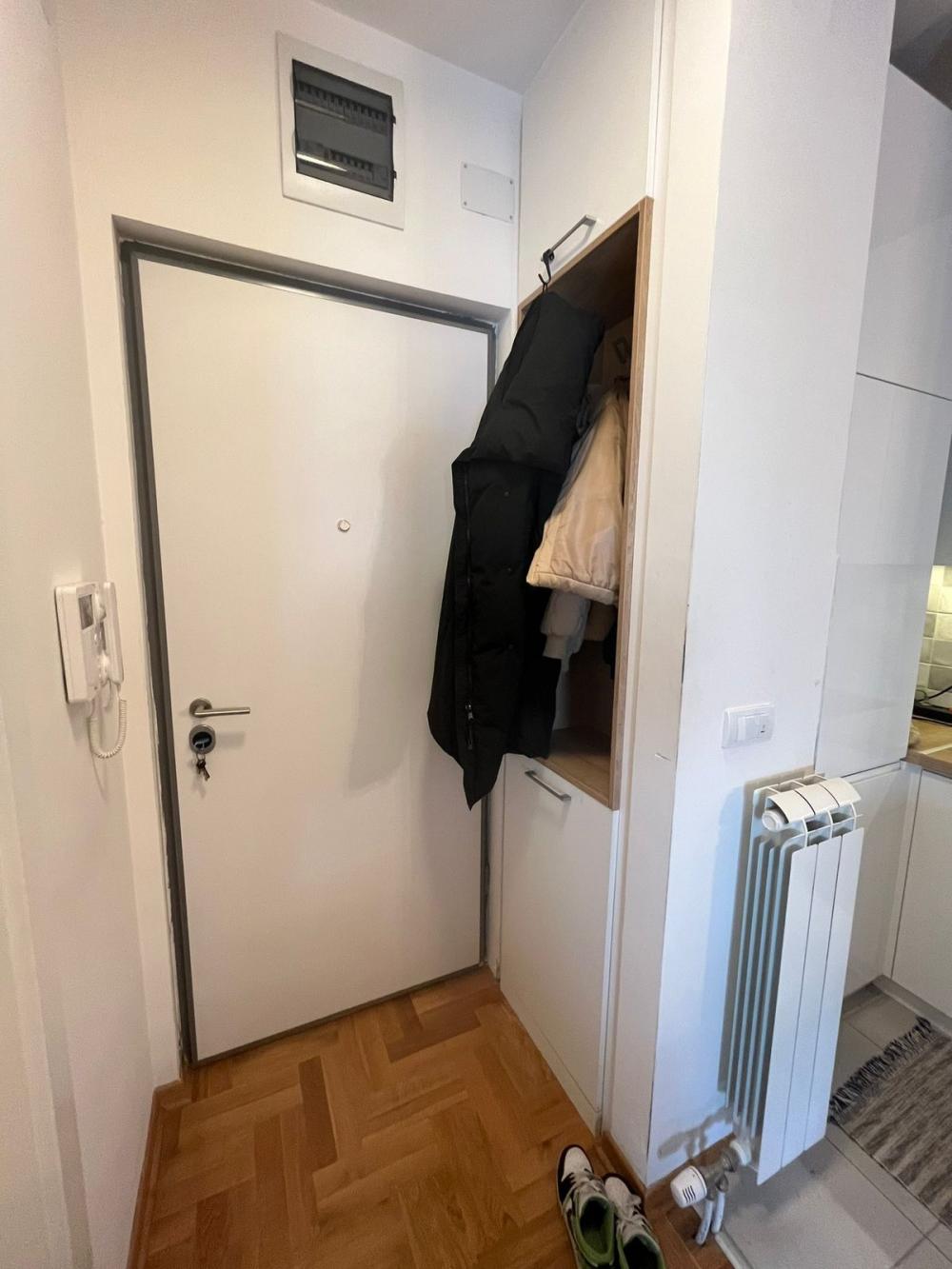 Slika 5 - Dvosoban stan za izdavanje, 40m2, 600€