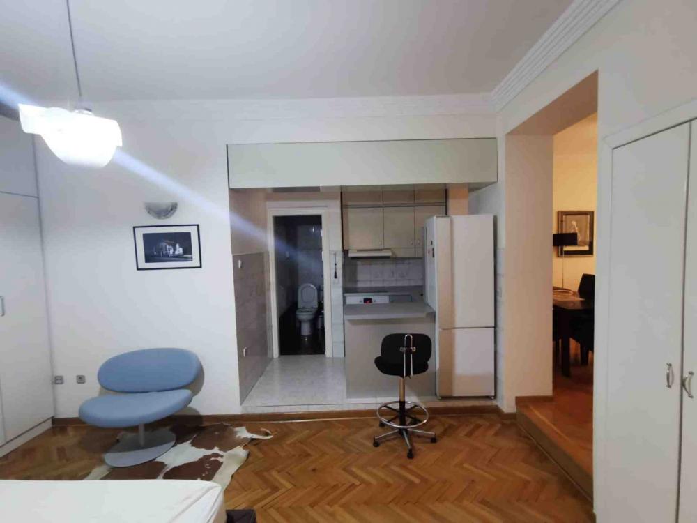 Slika 7 - Knez Mihailova, Dvosoban stan za izdavanje, 67m2, 1.000€