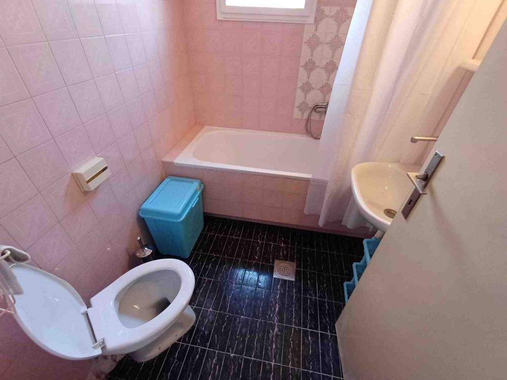Slika 10 - Admirala Vukovića, Dvosoban stan za izdavanje, 70m2, 470€