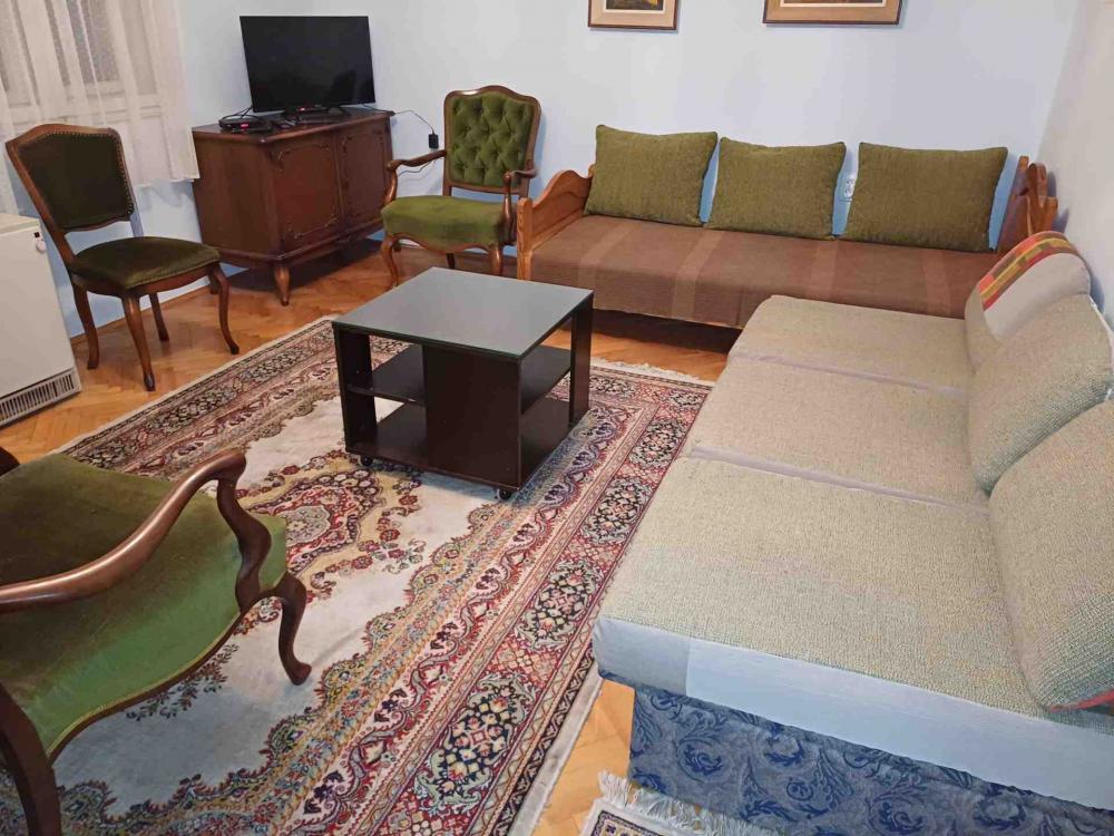 Glavna slika -Admirala Vukovića, Dvosoban stan za izdavanje, 70m2, 470€