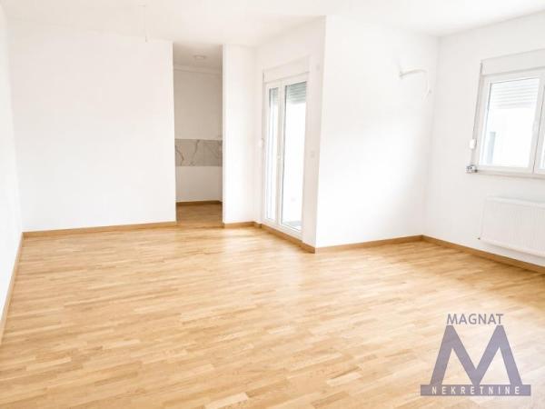 Glavna slika -Dvoiposoban stan za izdavanje, 400€