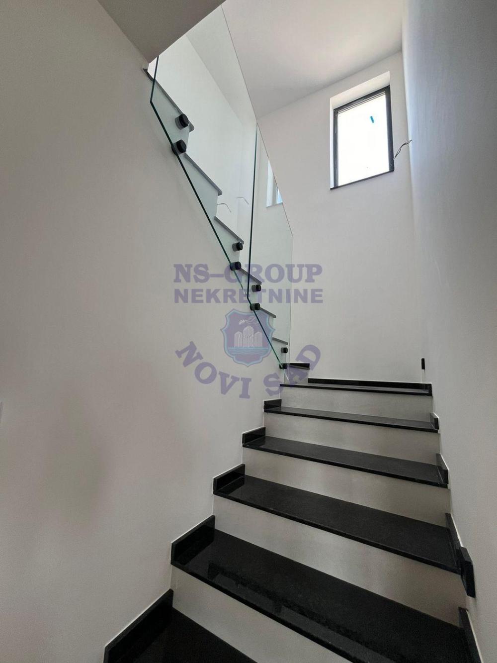 Slika 8 - Četvorosoban stan na prodaju, 137m2, 341.490€