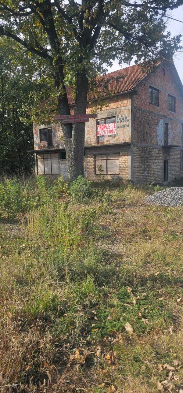 Slika 8 - Vranic,  Kuća na prodaju, 400m2, 130.000€