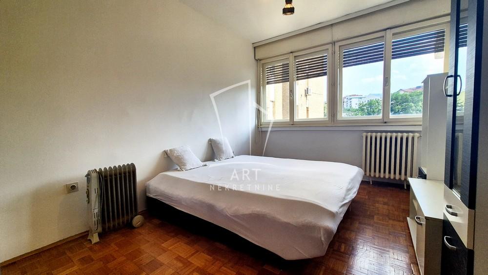 Slika 11 - Matice Srpske, Dvosoban stan za izdavanje, 56m2, 400€