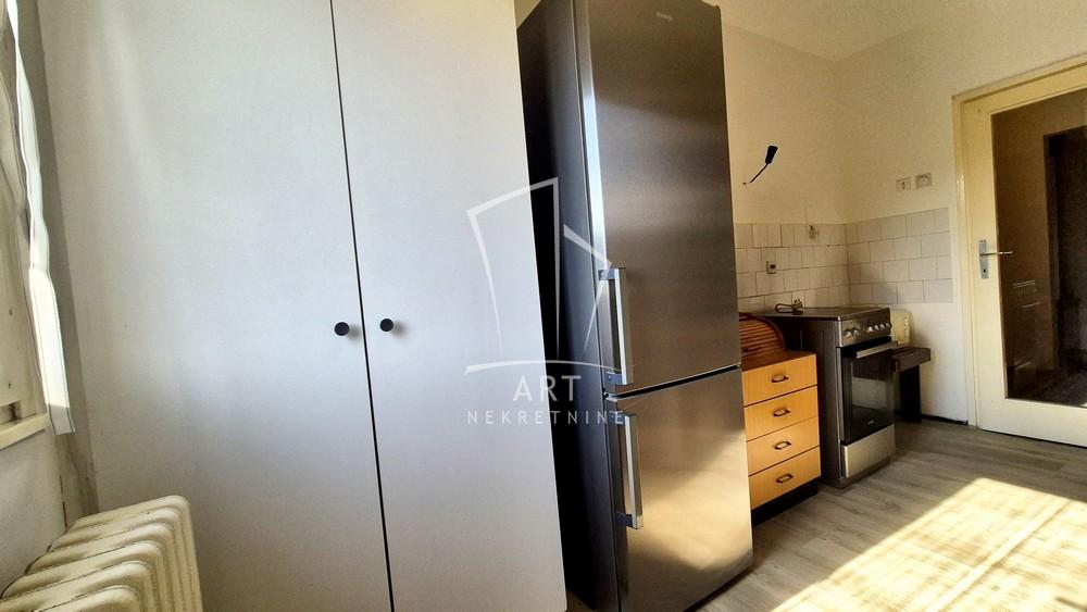 Slika 6 - Matice Srpske, Dvosoban stan za izdavanje, 56m2, 400€