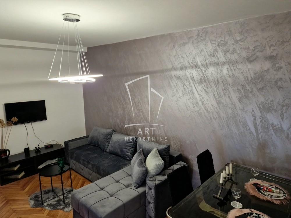 Slika 2 - Svetozara Markovića, Trosoban stan za izdavanje, 68m2, 1.000€