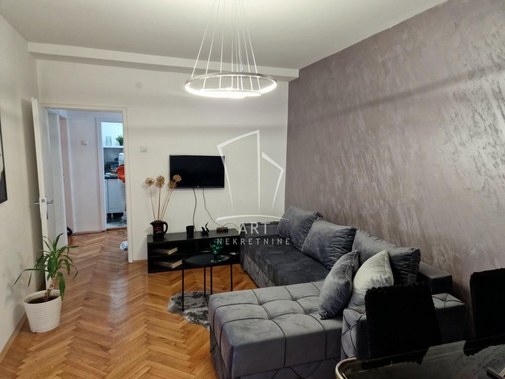 Slika 1 - Svetozara Markovića, Trosoban stan za izdavanje, 68m2, 1.000€