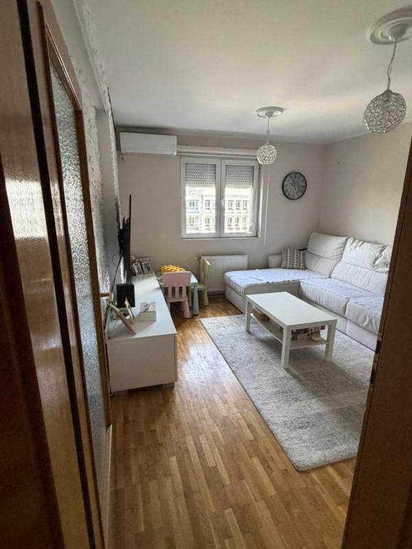 Glavna slika -Jednoiposoban stan na prodaju, 38m2, 130.000€