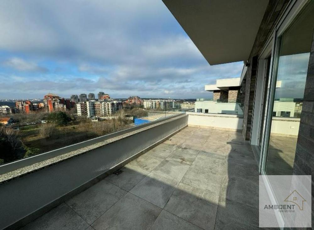 Slika 1 - Četvorosoban stan na prodaju, 158m2, 523.875€