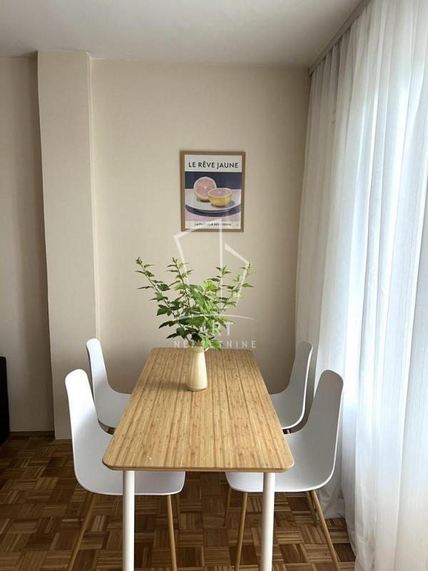 Slika 5 - Metohijska, Trosoban stan za izdavanje, 88m2, 1.200€