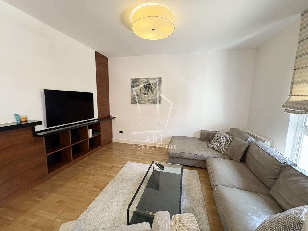 Slika 2 - Dragiše Lapčevića, Trosoban stan za izdavanje, 73m2, 850€