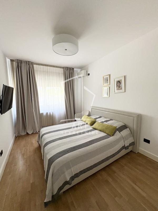 Slika 5 - Dragiše Lapčevića, Trosoban stan za izdavanje, 73m2, 850€