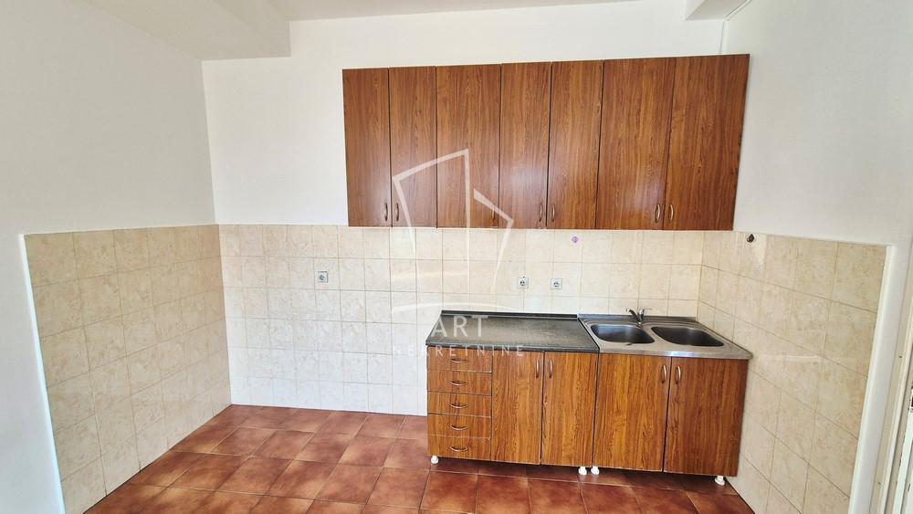 Slika 2 - Zdravka Čelara, Dvoiposoban stan za izdavanje, 60m2, 650€