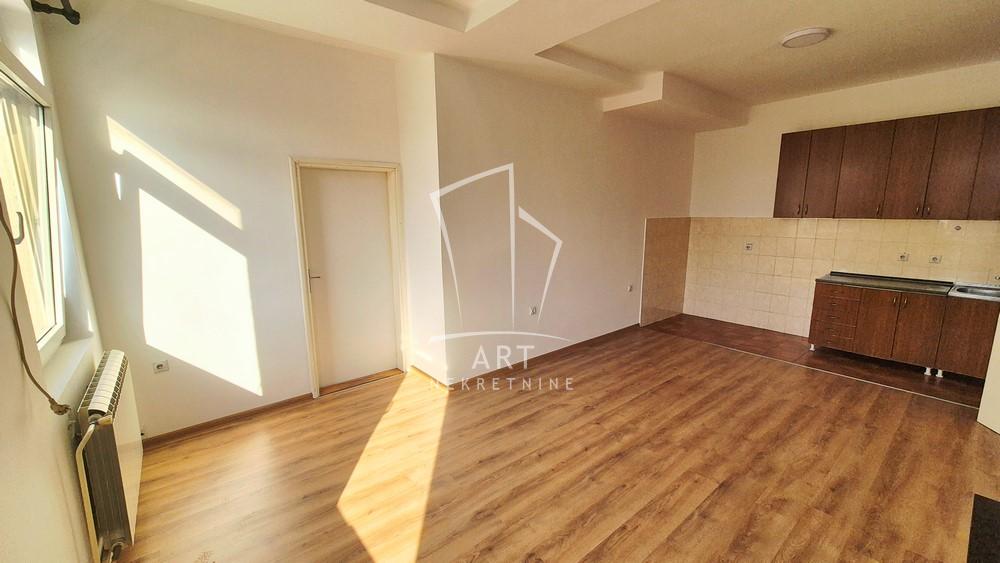 Slika 3 - Zdravka Čelara, Dvoiposoban stan za izdavanje, 60m2, 650€