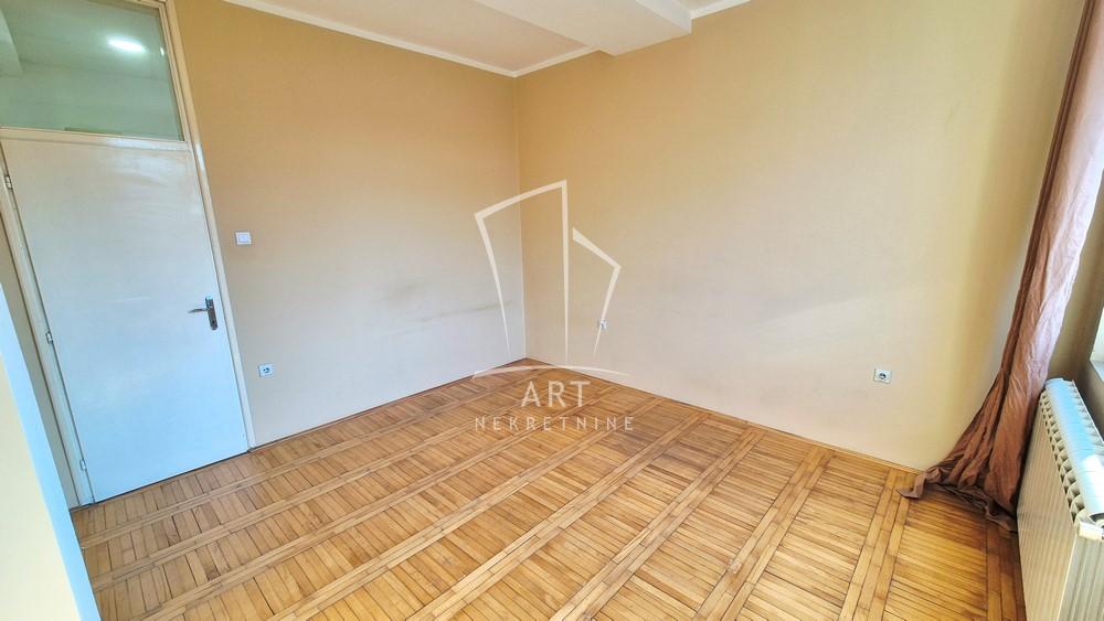 Slika 8 - Zdravka Čelara, Dvoiposoban stan za izdavanje, 60m2, 650€