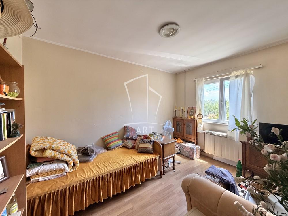 Slika 9 - Lipovički put,  Kuća na prodaju, 304m2, 180.000€