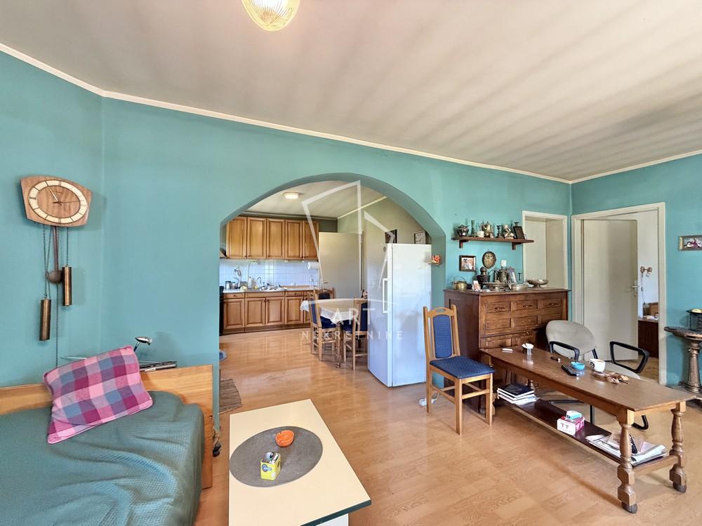 Slika 2 - Lipovički put,  Kuća na prodaju, 304m2, 180.000€