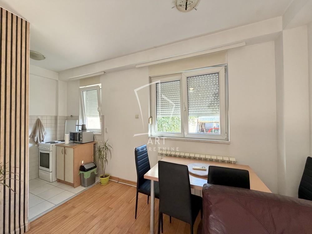 Slika 3 - Cara Dušana, Jednoiposoban stan na prodaju, 33m2, 159.000€