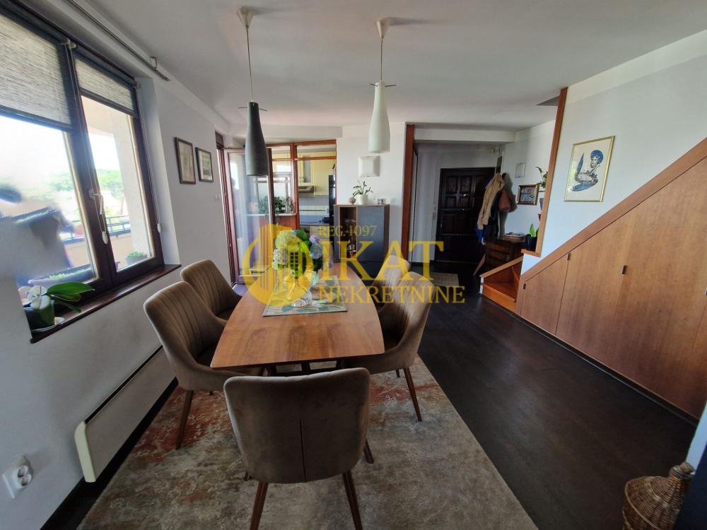 Slika 1 - Vase Pelagića, Trosoban stan na prodaju, 110m2, 389.000€