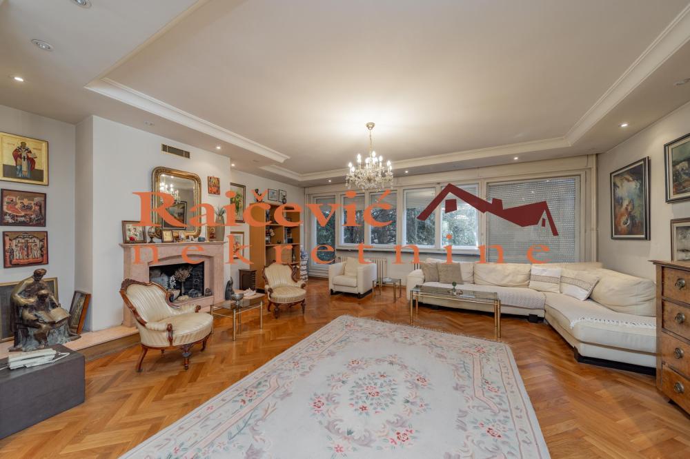 Slika 3 - Vojvodjanskih brigada,  Kuća na prodaju, 273m2, 700.000€