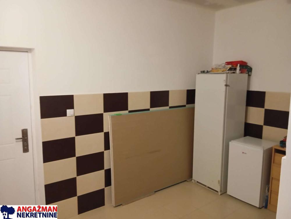 Slika 3 - Stevana Jakovljevića, Dvosoban stan na prodaju, 103m2, 206.000€