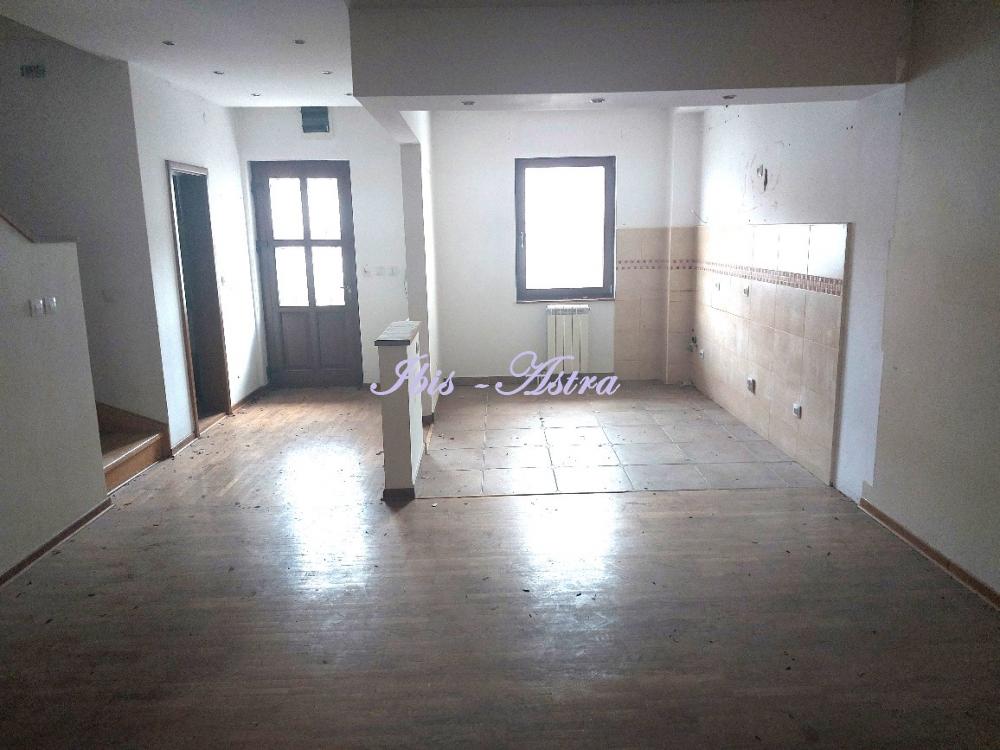 Slika 4 - Diane Budisavljević, Četvorosoban stan na prodaju, 202m2, 880.000€