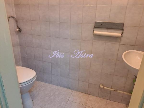 Slika 4 - Skender Begova,  Lokal za izdavanje, 100m2, 900€