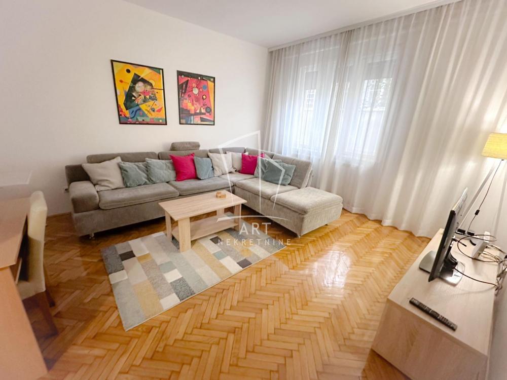 Slika 1 - Patrijarha Gavrila, Dvosoban stan za izdavanje, 67m2, 900€