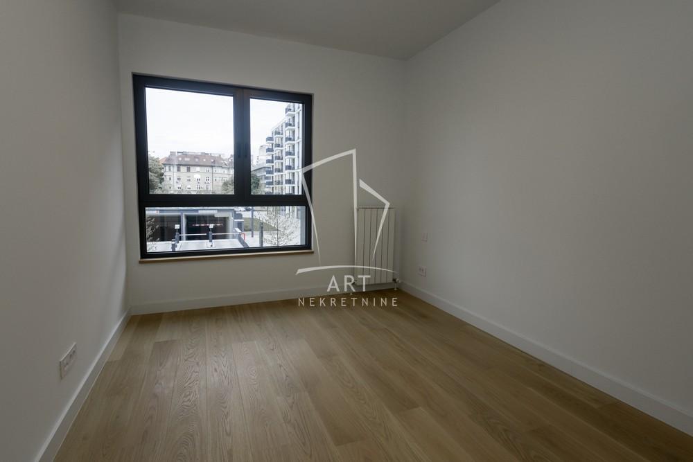 Slika 3 - Luke Ćelovića Trebinjca, Trosoban stan na prodaju, 78m2, 425.000€