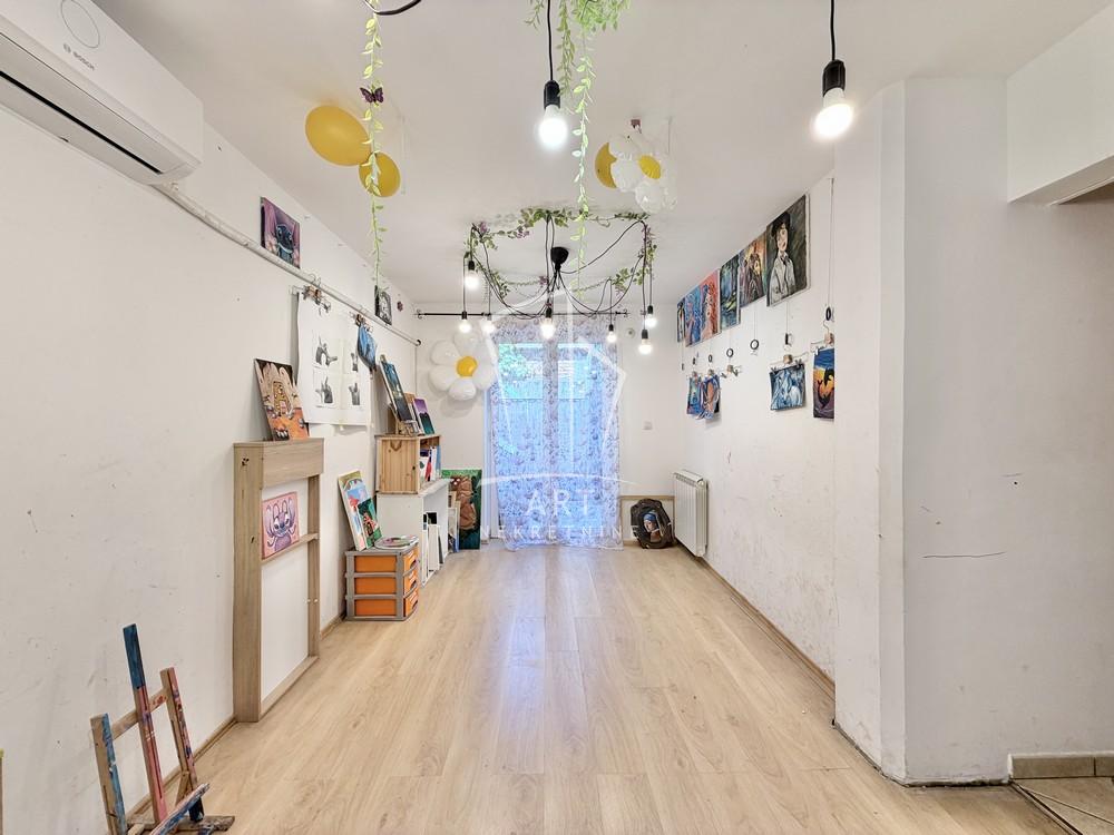 Slika 9 - Vojvode Blažete,  Kuća na prodaju, 267m2, 680.000€