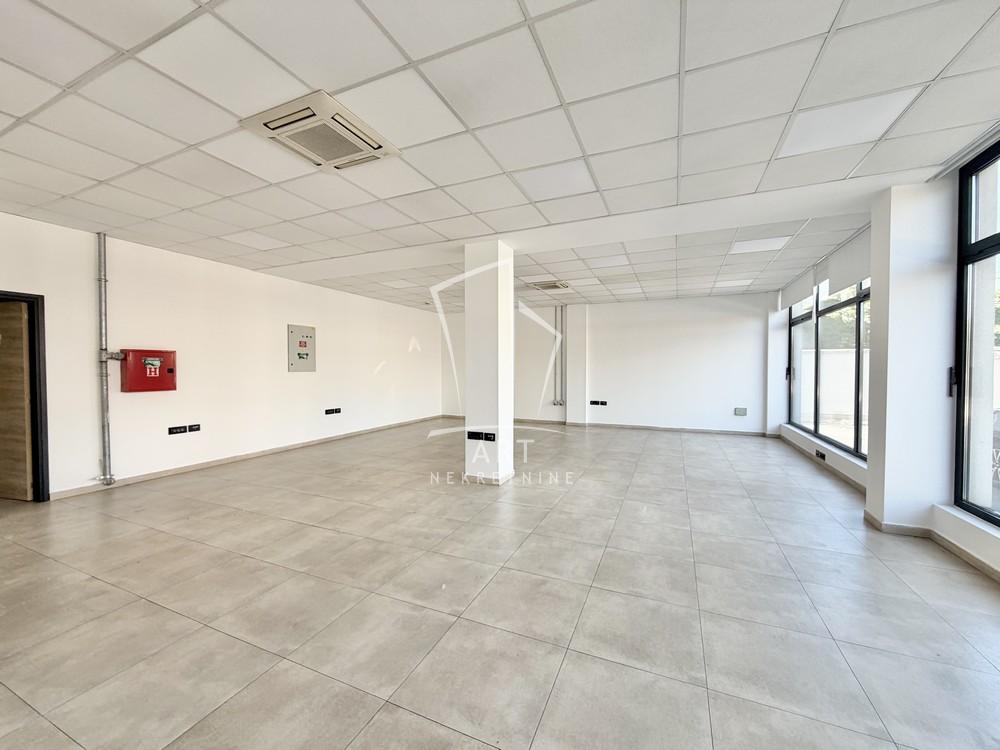 Slika 1 - Konstantina Kavafija,  Lokal za izdavanje, 874m2, 7.400€