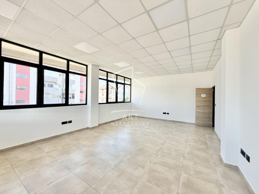 Slika 7 - Konstantina Kavafija,  Lokal za izdavanje, 874m2, 7.400€