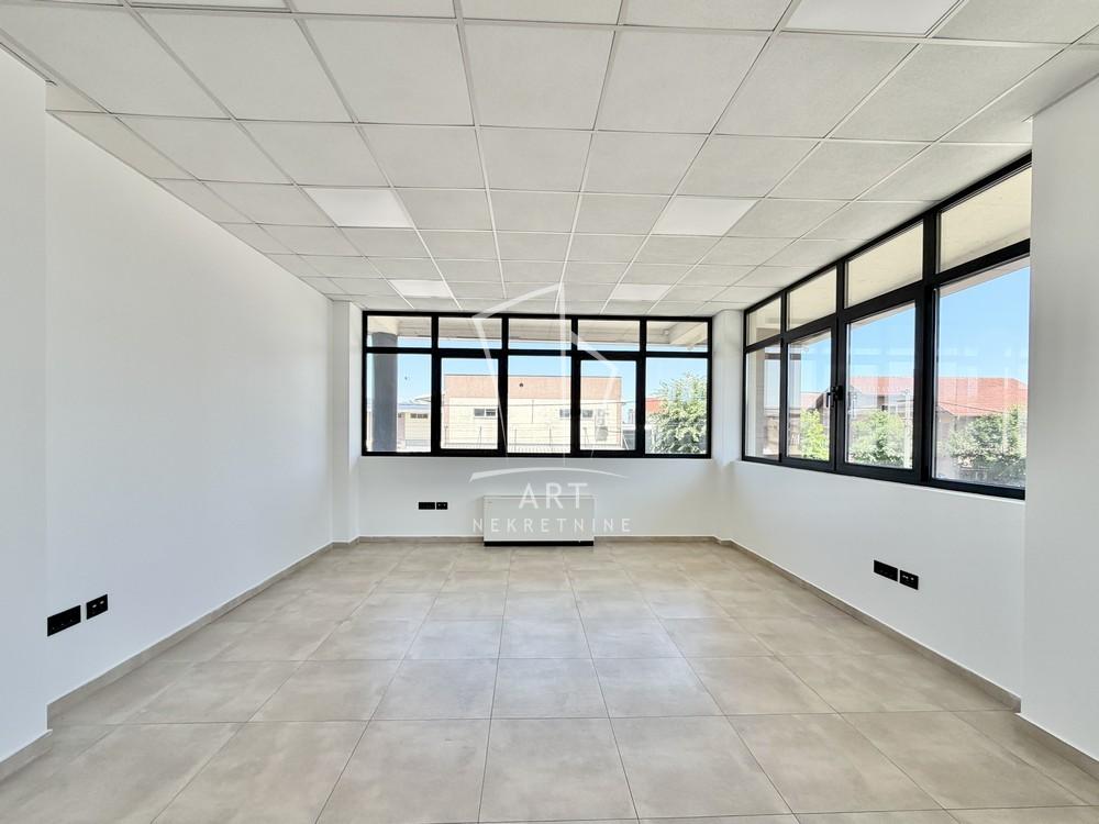 Slika 8 - Konstantina Kavafija,  Lokal za izdavanje, 874m2, 7.400€