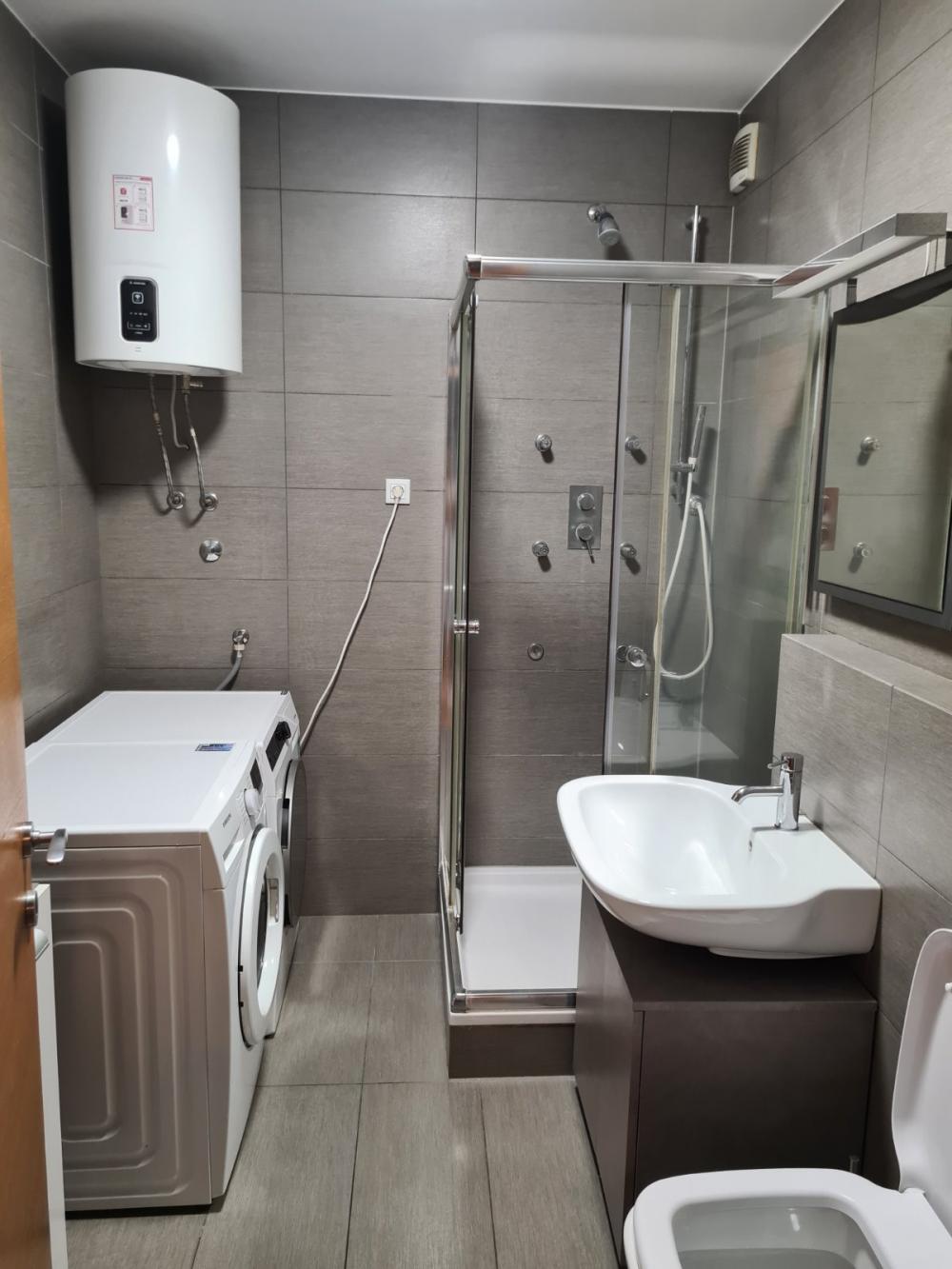Slika 11 - Kneginje Zorke, Trosoban stan za izdavanje, 82m2, 1.300€