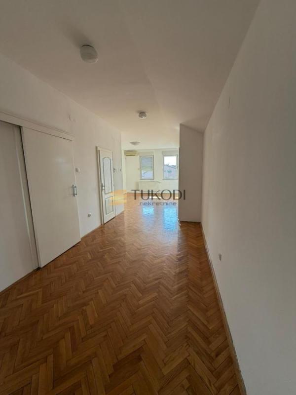 Slika 5 - Četvorosoban stan na prodaju, 120m2, 330.000€