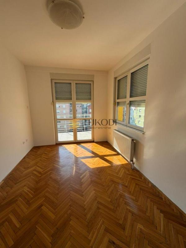 Slika 8 - Četvorosoban stan na prodaju, 120m2, 330.000€