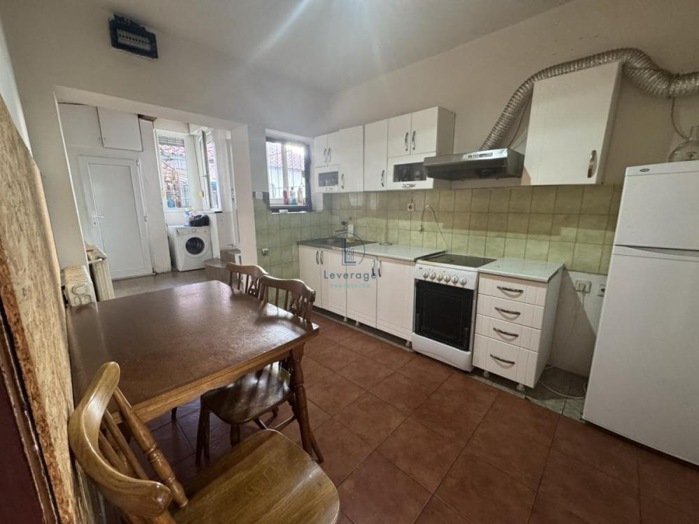 Slika 5 - Slavujev venac, Trosoban stan za izdavanje, 80m2, 700€