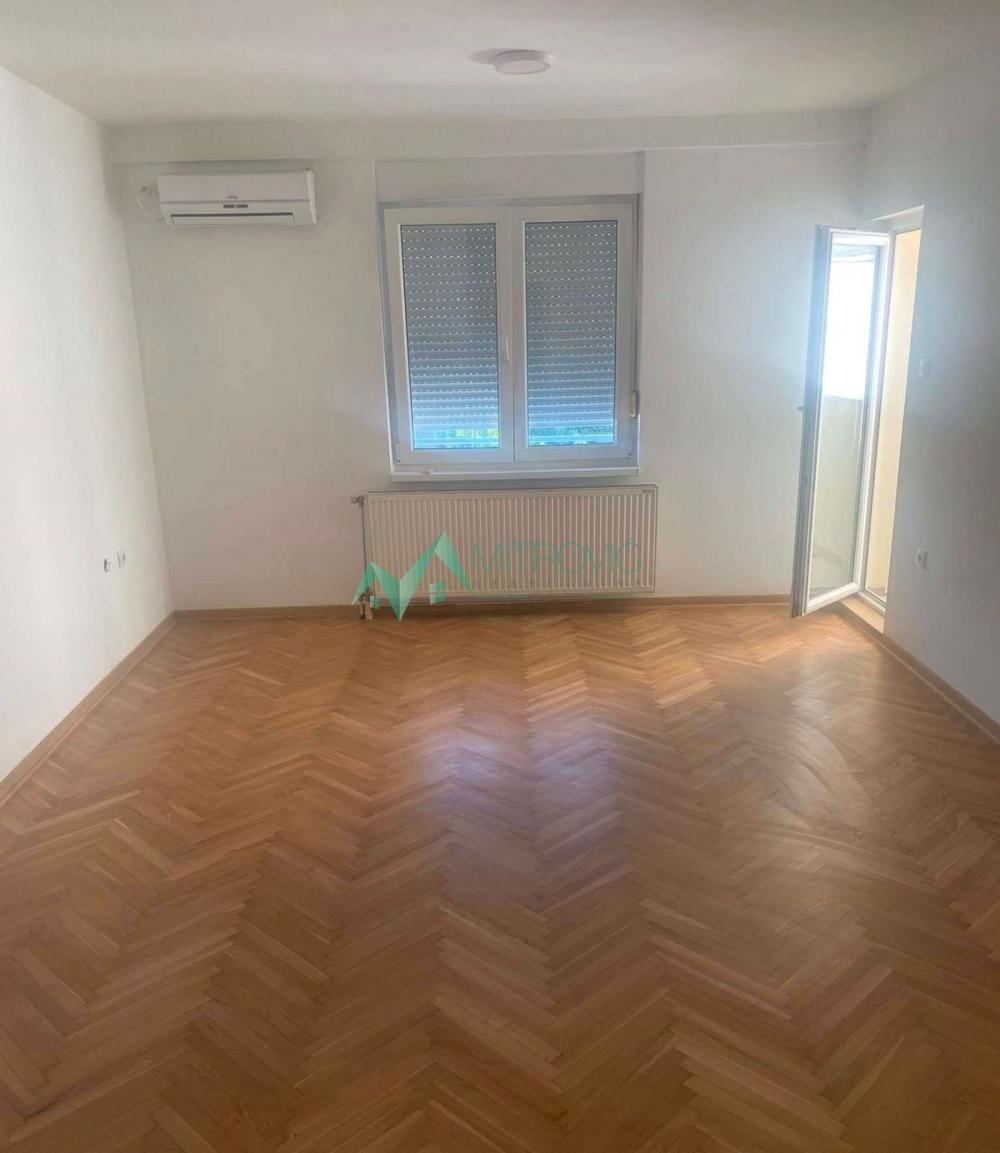 Glavna slika oglasa 403653