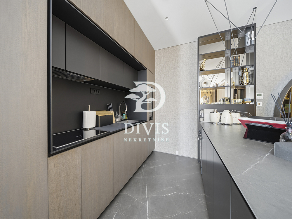 Slika 10 - Mome Kapora, Četvorosoban stan na prodaju, 162m2, 1.500.000€