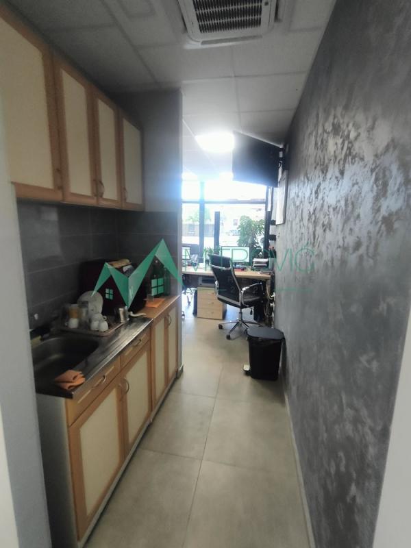Slika 4 -  Lokal na prodaju, 171m2, 395.000€