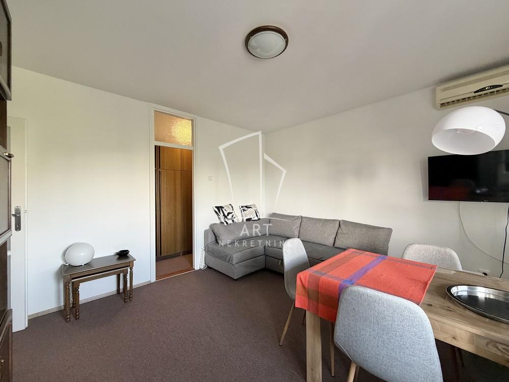 Slika 1 - Bulevar Zorana Đinđića, Dvoiposoban stan za izdavanje, 59m2, 600€