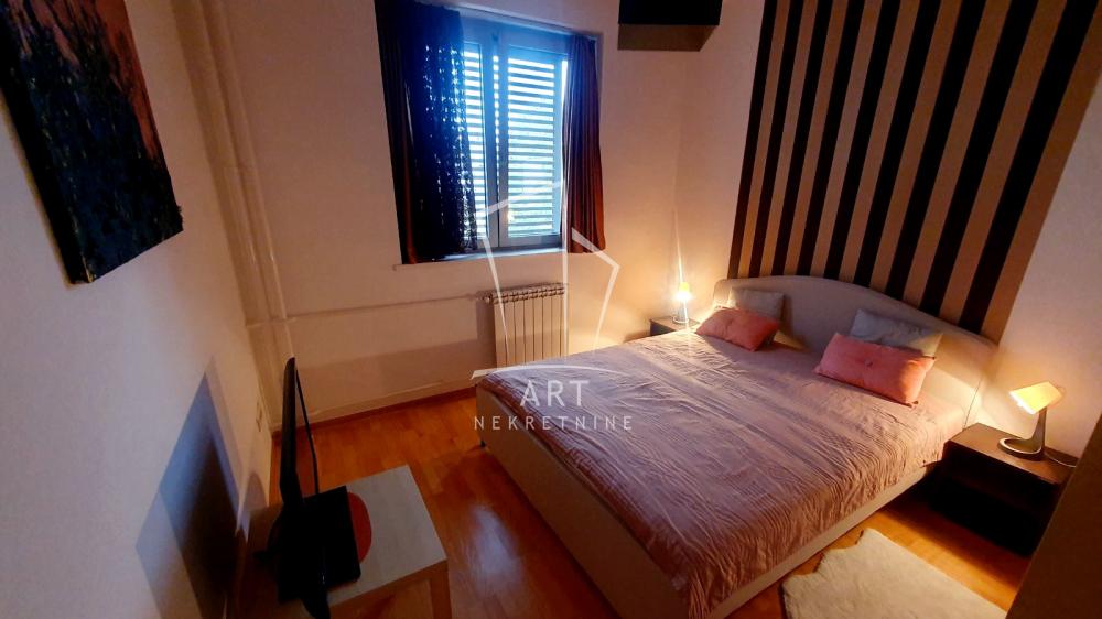 Slika 5 - Žorža Klemansoa, Dvosoban stan za izdavanje, 50m2, 1.000€