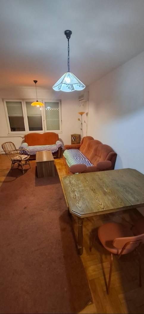 Slika 1 - Dimitrija Tucovića, Trosoban stan za izdavanje, 70m2, 550€