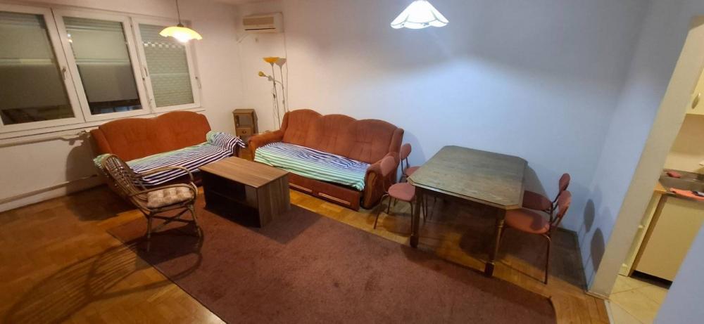 Glavna slika -Dimitrija Tucovića, Trosoban stan za izdavanje, 70m2, 550€
