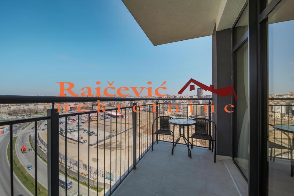 Slika 3 - Bulevar Vudroa Vilsona, Troiposoban stan za izdavanje, 90m2, 2.000€