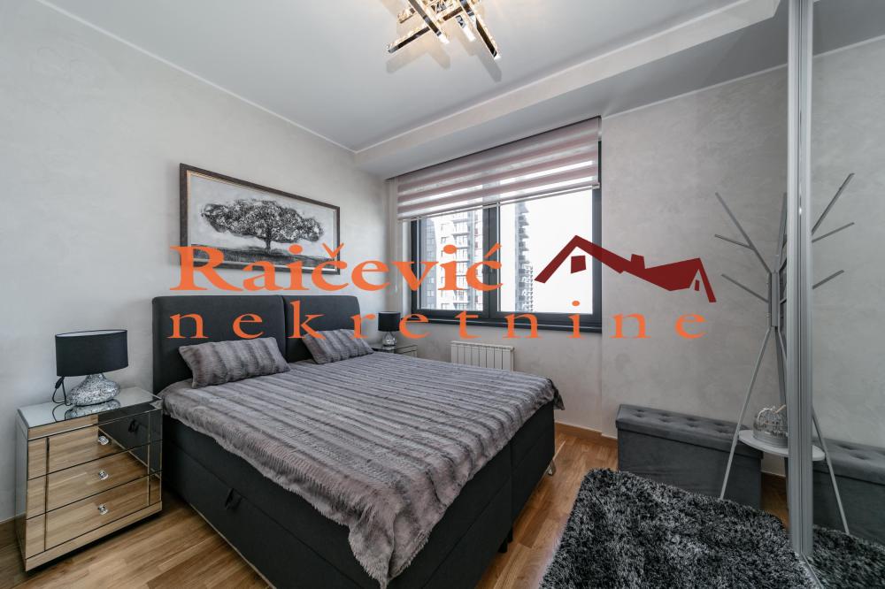 Slika 9 - Bulevar Vudroa Vilsona, Troiposoban stan za izdavanje, 90m2, 2.000€